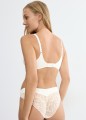 Biustonosz Triumph Body Make-up Illusion Lace WP ecru