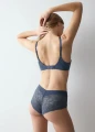 Biustonosz Triumph Body Make-Up Illusion Lace WP 7873