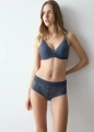 Majtki Triumph Body Make-Up Illusion Lace Shorty7873