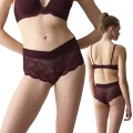 Majtki TRIUMPH Love in Lace Shorty 7291